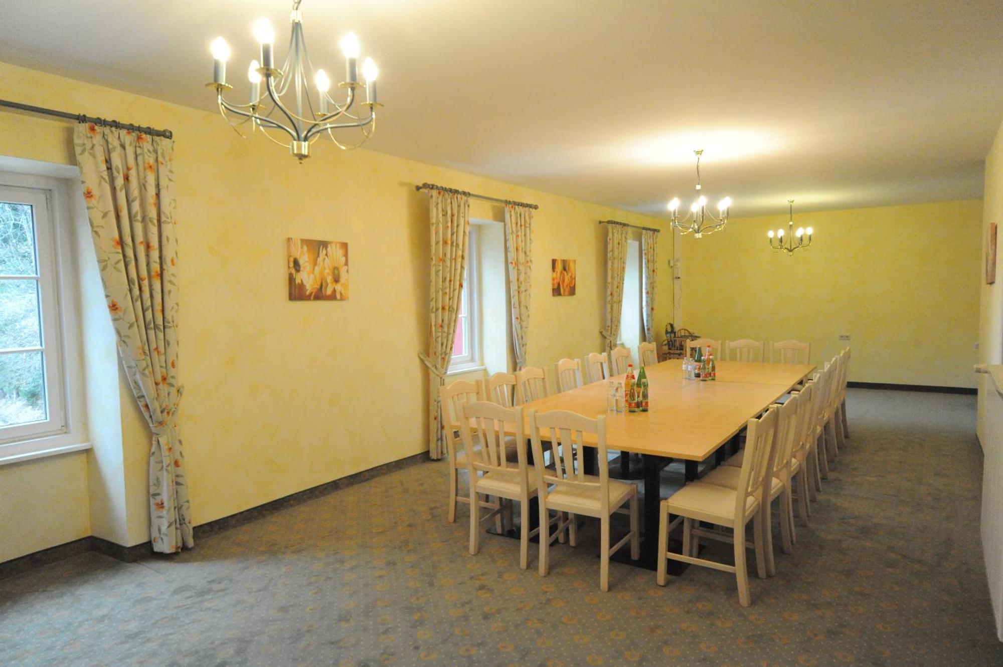 Gut Drasing Hotel Krumpendorf Eksteriør billede