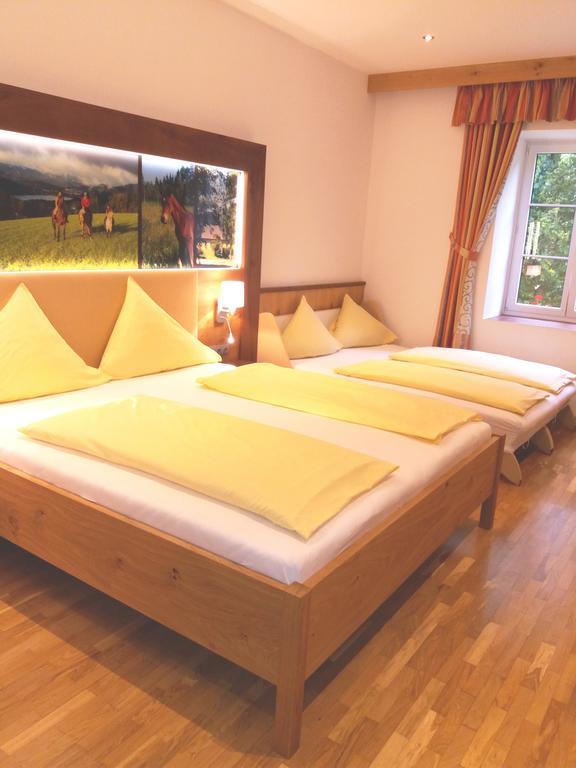 Gut Drasing Hotel Krumpendorf Eksteriør billede